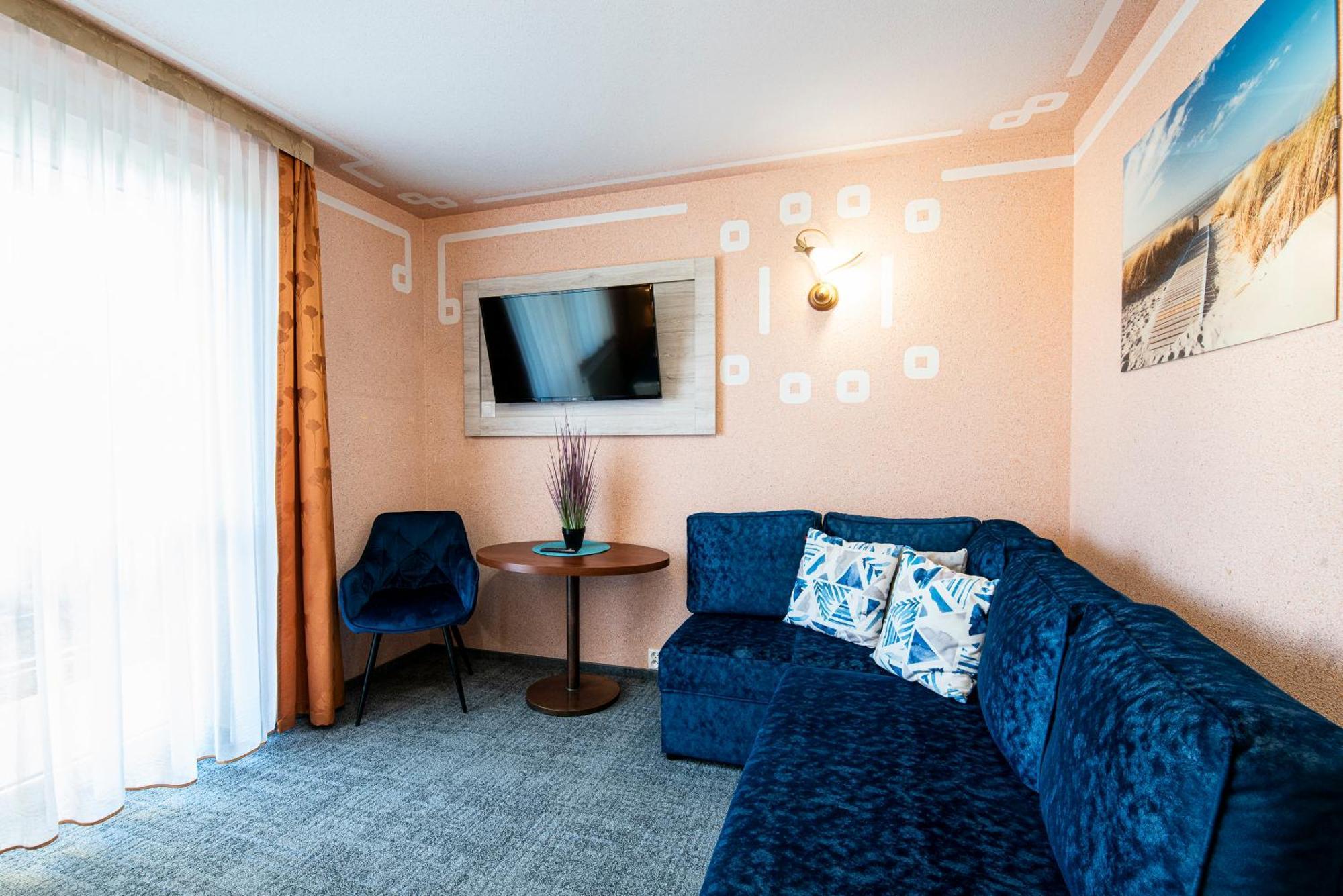 Villa Dora Mielno  Exteriör bild